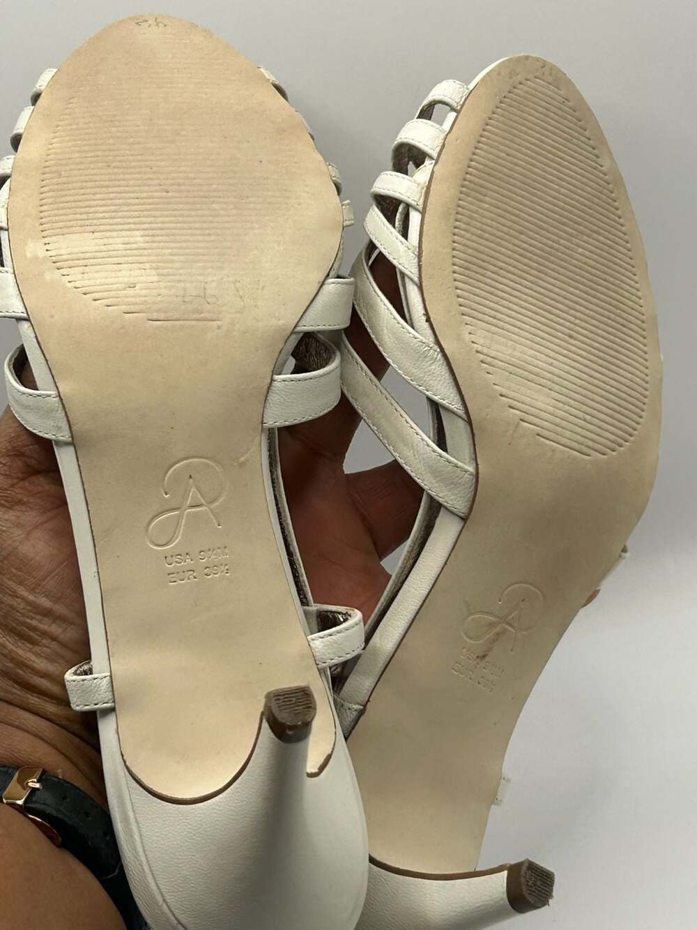 Adrianna Papell White Strappy Slingback Dress Sandals Size 9.5M - Picture 4 of 5
